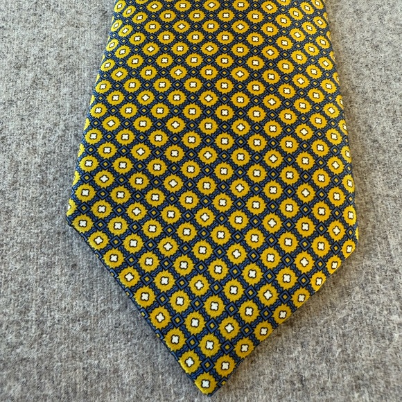 Brioni Silk Tie, Perfect Condition, New With Tags